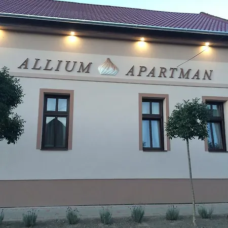 Allium Apartman